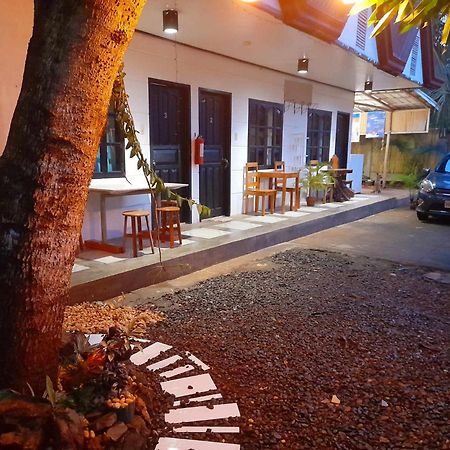 El Taraw Bed & Breakfast Puerto Princesa ภายนอก รูปภาพ