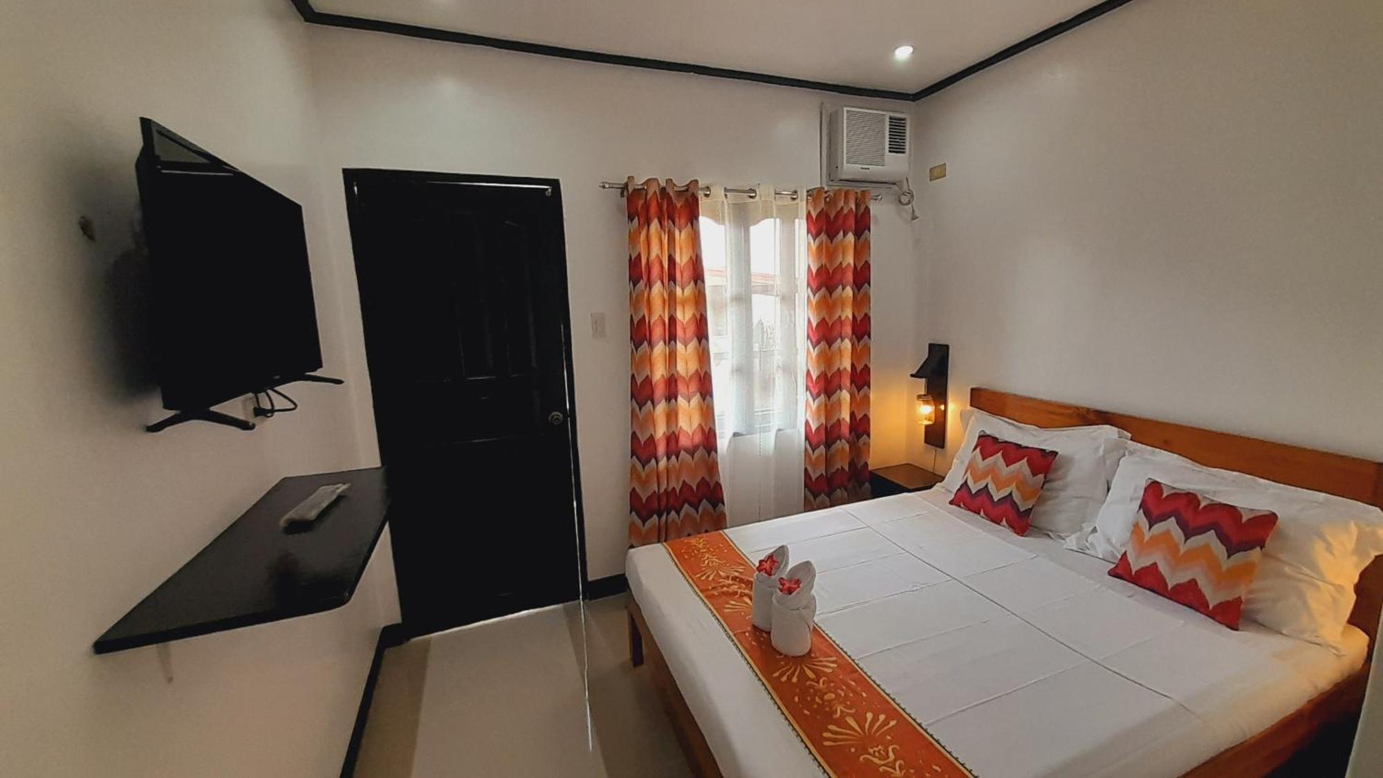 El Taraw Bed & Breakfast Puerto Princesa ภายนอก รูปภาพ