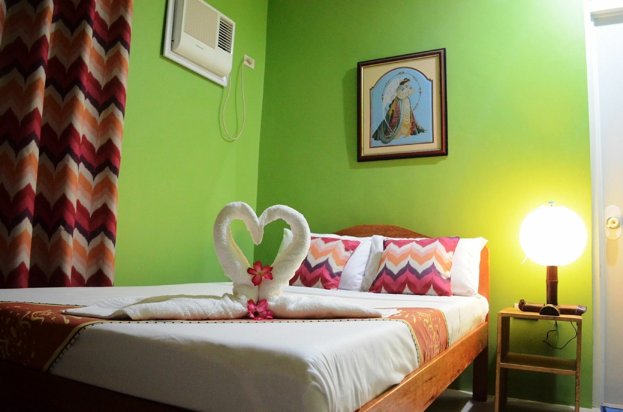 El Taraw Bed & Breakfast Puerto Princesa ภายนอก รูปภาพ